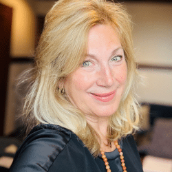 Deb Sundquist